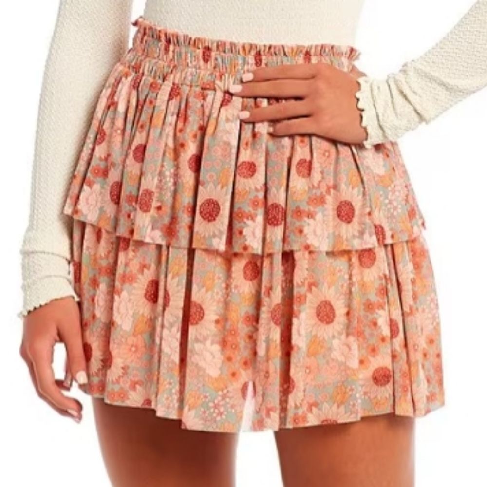 Chelsea & Violet C&V retro floral print tiered  mesh ruffle  skirt Size M NWT